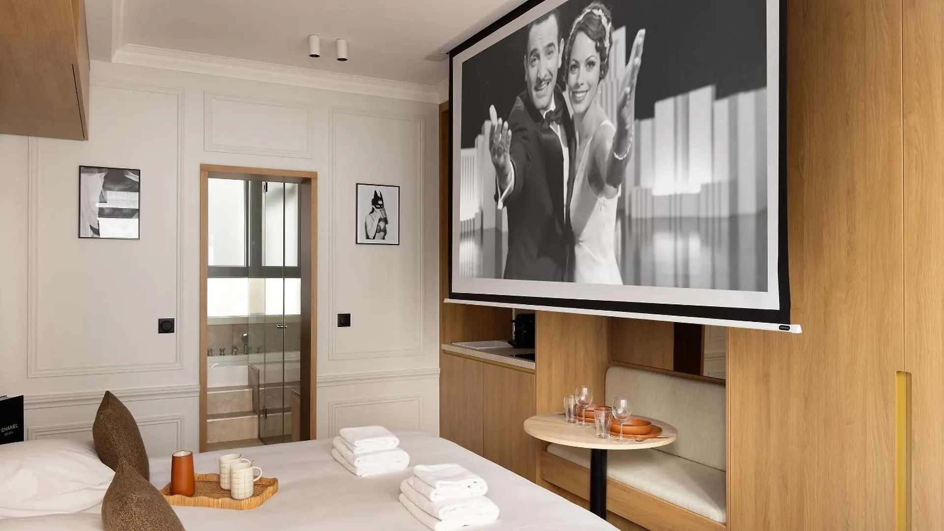 Avec Jacuzzi & Cinema-gare Mont Parnasse Apartment Paris